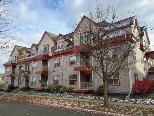 $269,900 | 955 Liberty Boulevard, Unit 104, Sun Prairie, WI 53590