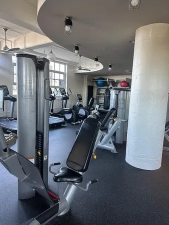 $2,700 | 2600 West 7th Street, Unit 2612, Fort Worth, TX 76107