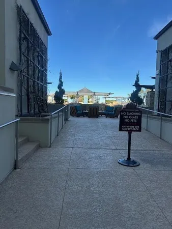 $2,700 | 2600 West 7th Street, Unit 2612, Fort Worth, TX 76107