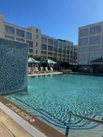 $2,700 | 2600 West 7th Street, Unit 2612, Fort Worth, TX 76107