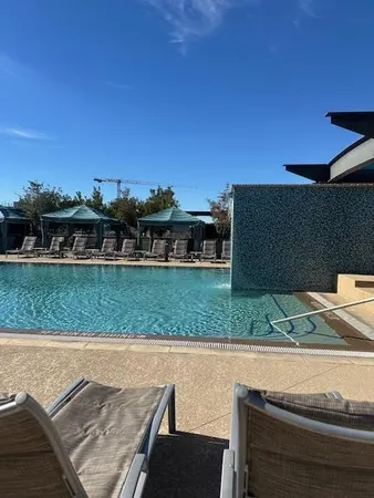 $2,700 | 2600 West 7th Street, Unit 2612, Fort Worth, TX 76107