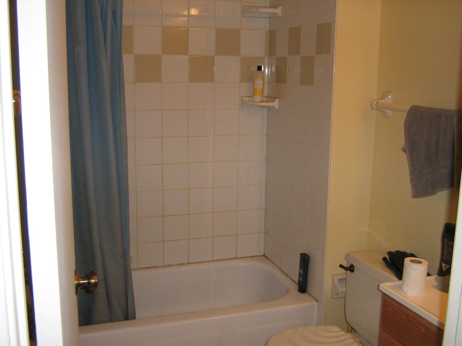 318 Watling Road Columbus, OH 43230 - Photo 5 of 9