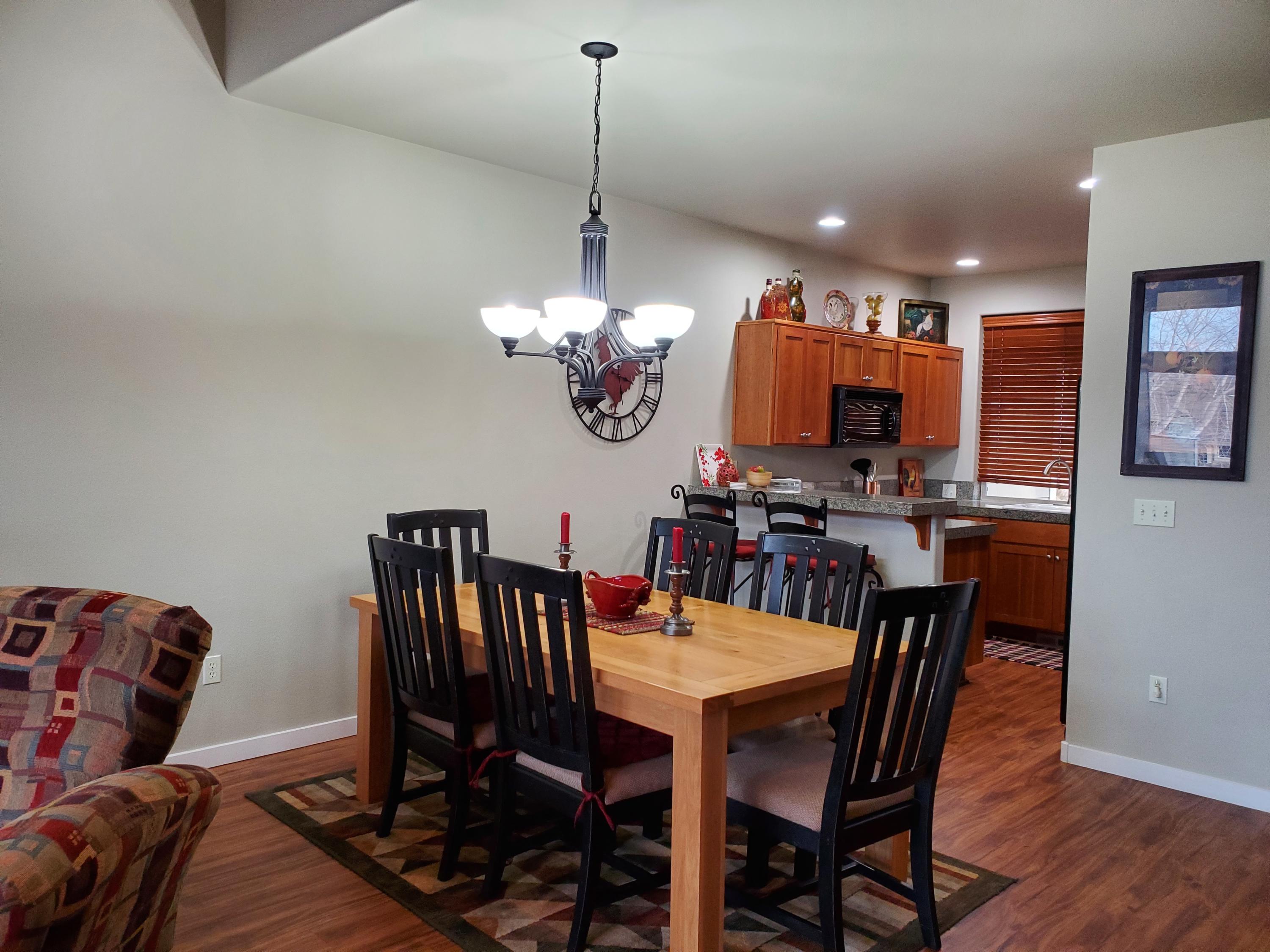 10671 Village Loop Redmond, OR 97756 - Photo 8 of 31 20201224_152839