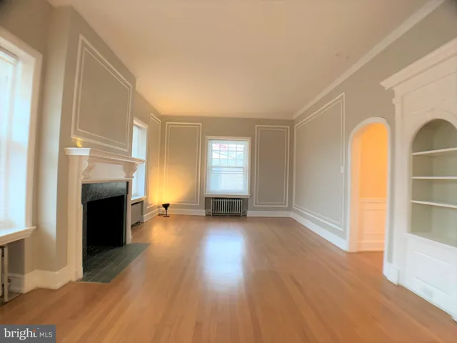 $2,300 | 2 Montgomery Avenue, Unit 2B, Bala Cynwyd, PA 19004