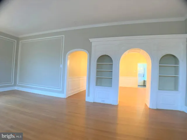 $2,300 | 2 Montgomery Avenue, Unit 2B, Bala Cynwyd, PA 19004