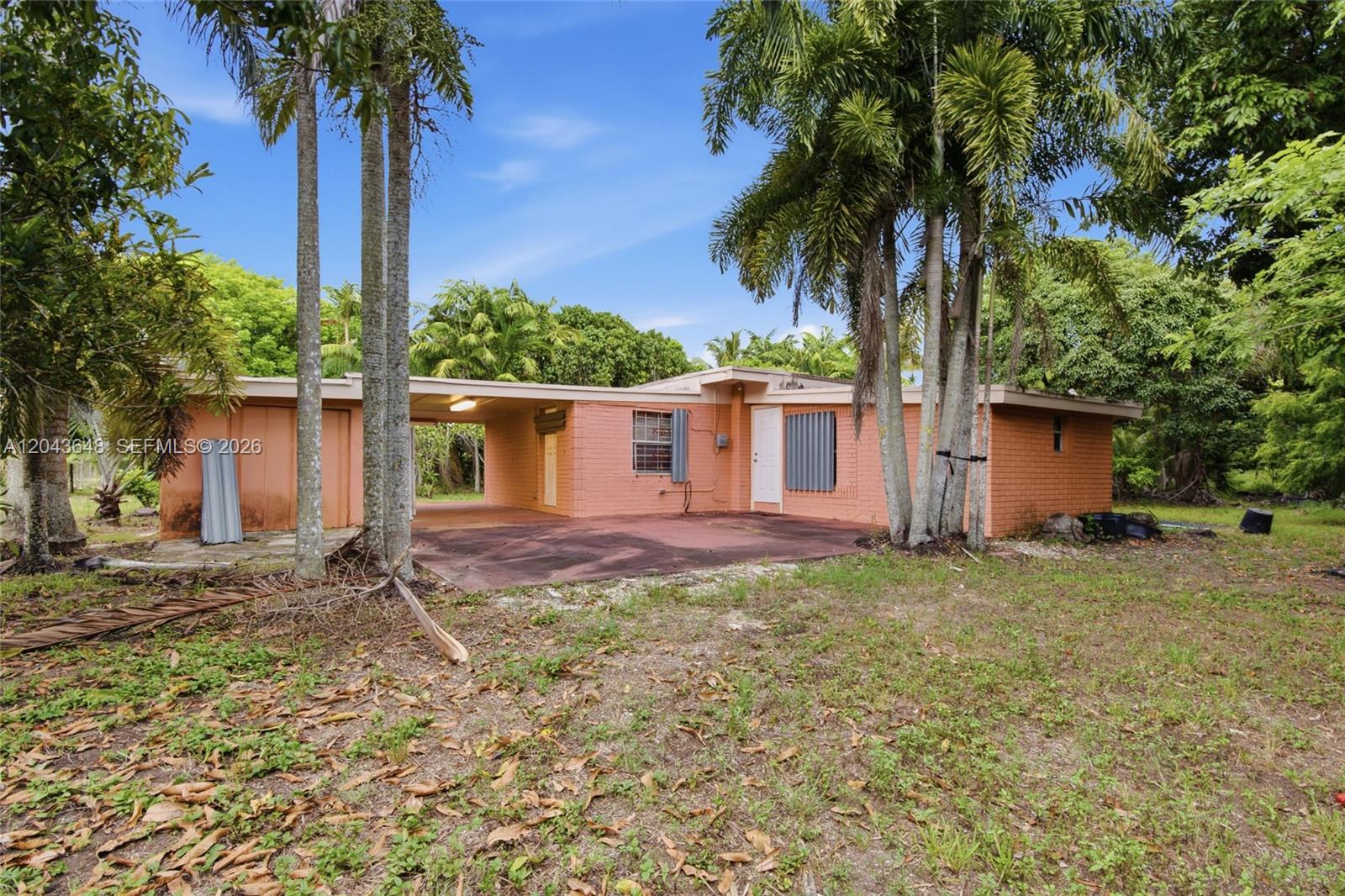 15401 Southwest 240th Street Homestead, FL 33032 - Photo 29 of 35
