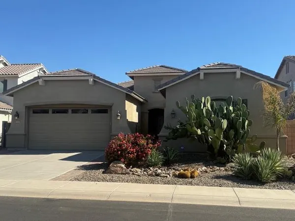 $2,800 | 5703 South Parkcrest Street, Gilbert, AZ 85298