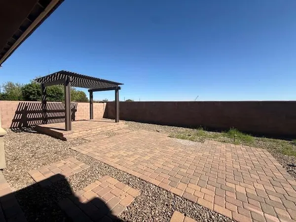 $2,800 | 5703 South Parkcrest Street, Gilbert, AZ 85298
