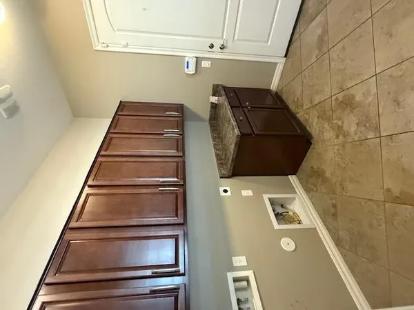$2,800 | 5703 South Parkcrest Street, Gilbert, AZ 85298