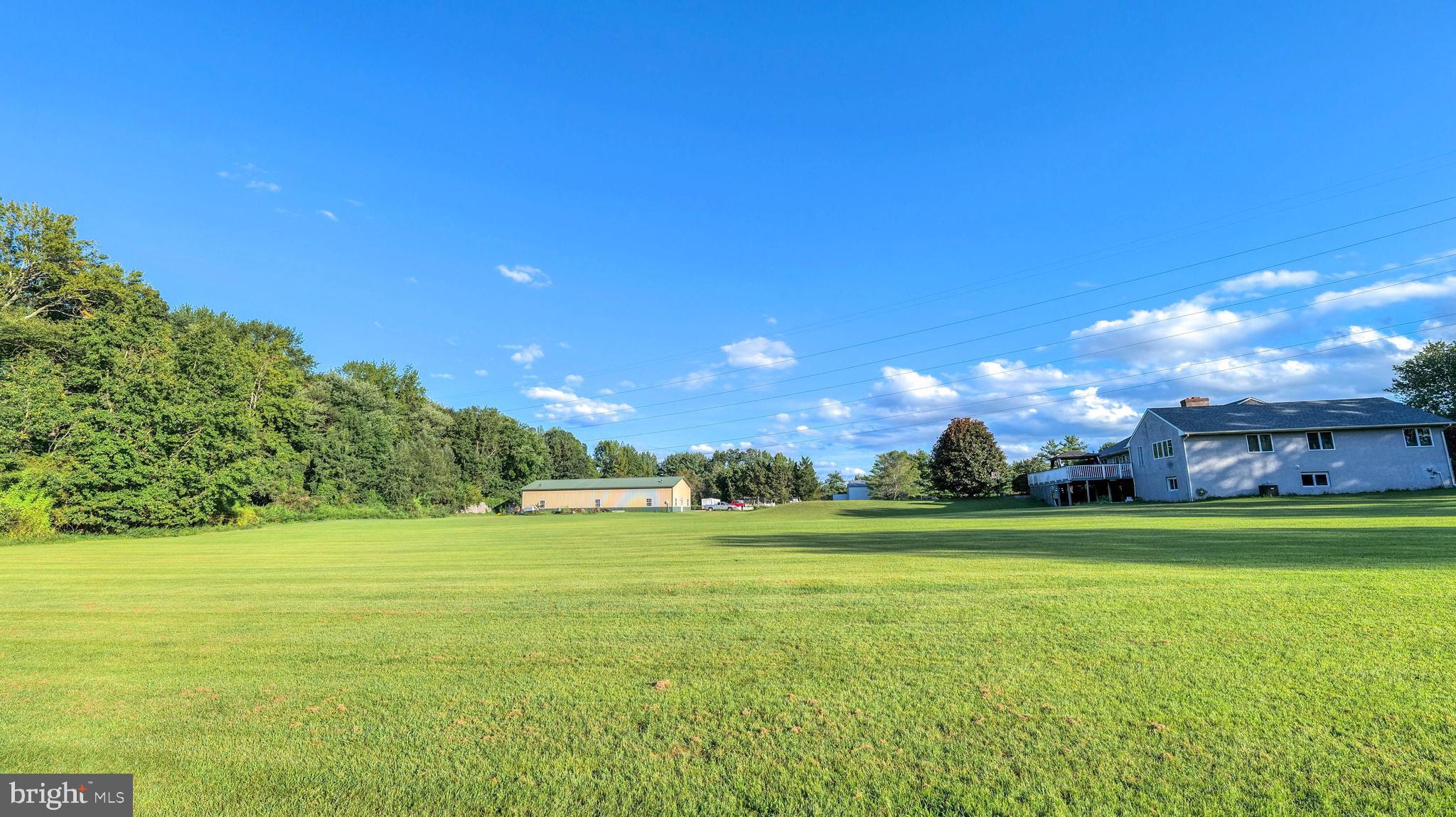 272 Hartford Road Medford, NJ 08055 - Photo 35 of 37 a view of a volley ball court