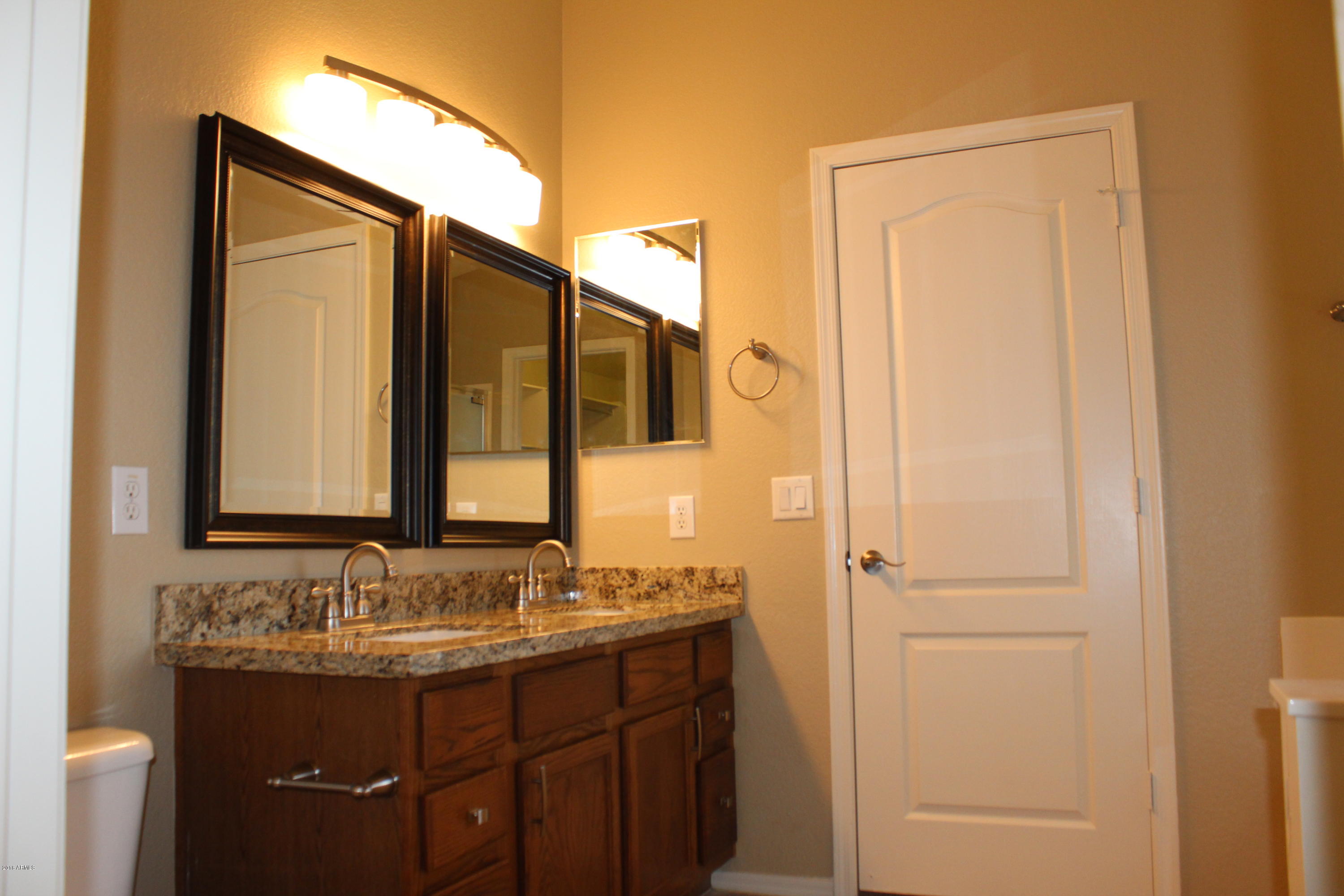 653 East Kyle Drive Gilbert, AZ 85296 - Photo 20 of 30 IMG_1523
