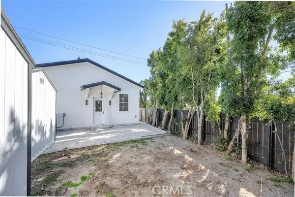 $3,699 | 8503 Louise Avenue, Northridge, CA 91325
