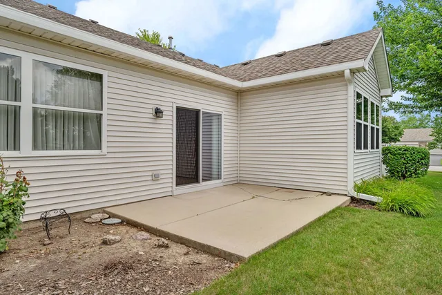 $239,900 | 1592 Cadillac Circle, Romeoville, IL 60446