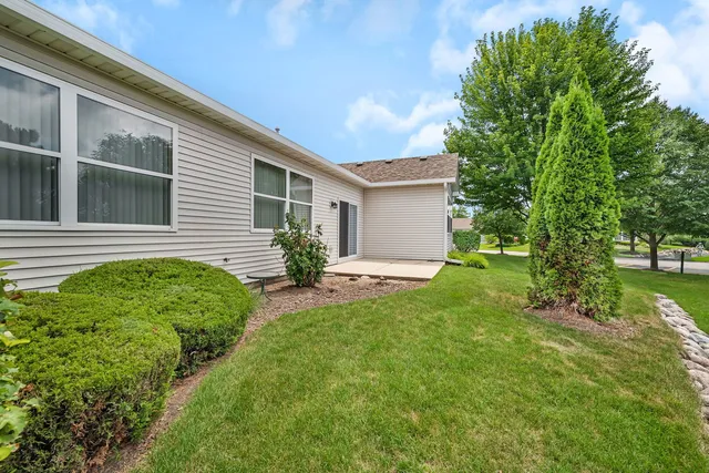 $239,900 | 1592 Cadillac Circle, Romeoville, IL 60446