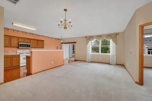 $239,900 | 1592 Cadillac Circle, Romeoville, IL 60446