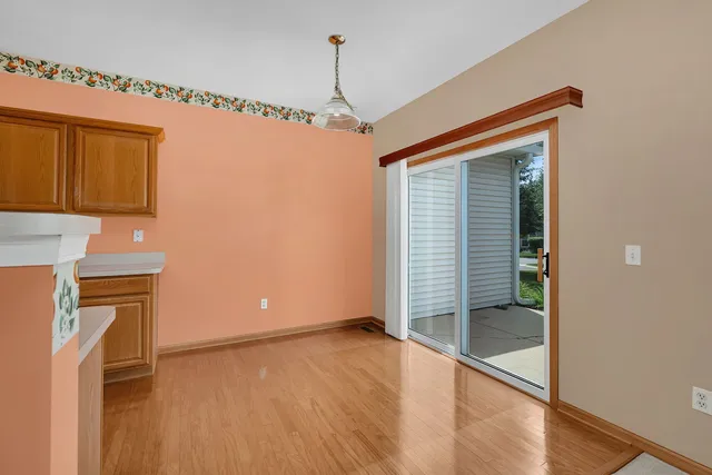 $239,900 | 1592 Cadillac Circle, Romeoville, IL 60446