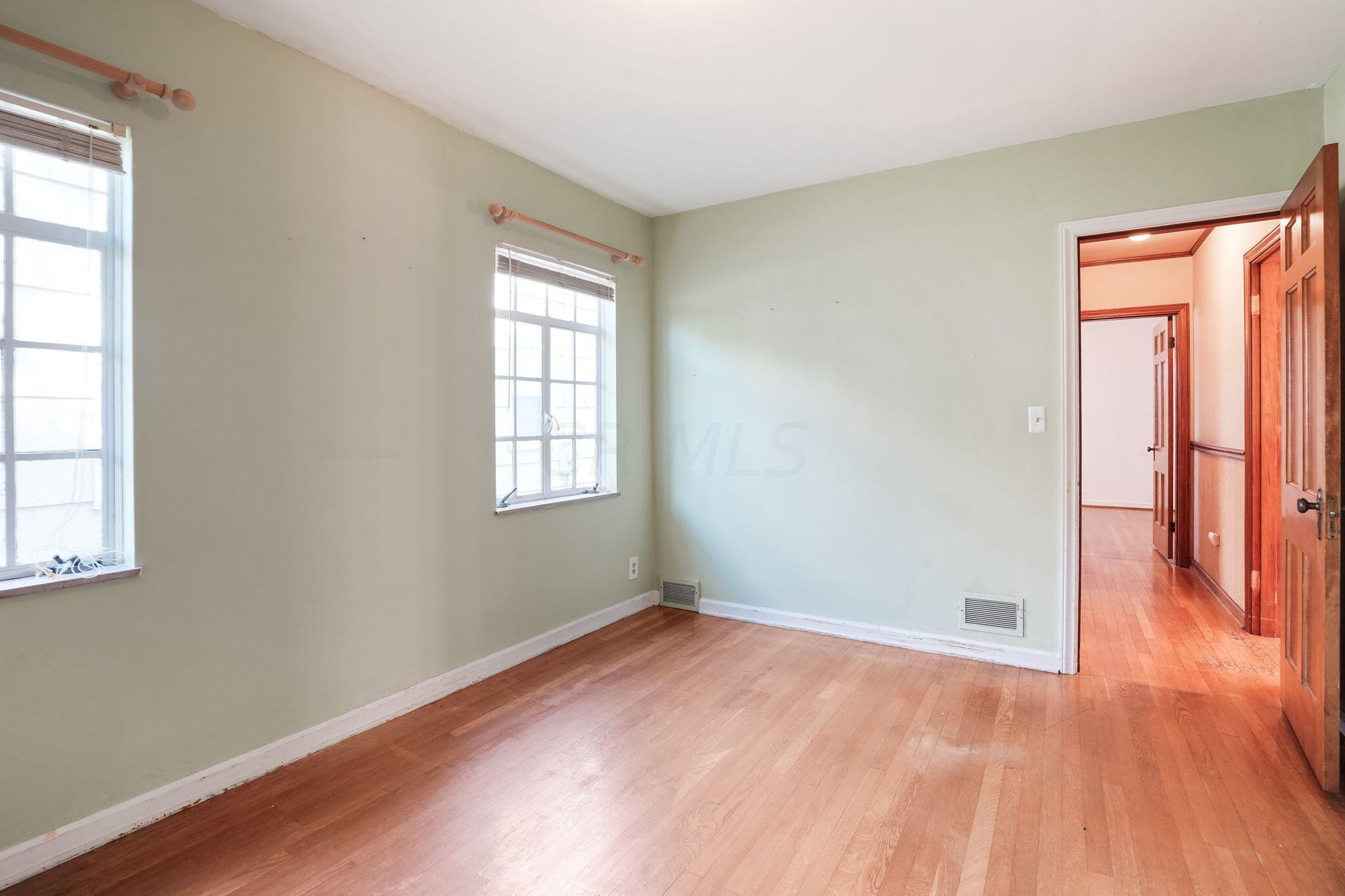 3266 Wicklow Road Columbus, OH 43204 - Photo 16 of 37 13-web-or-mls-DSC01523
