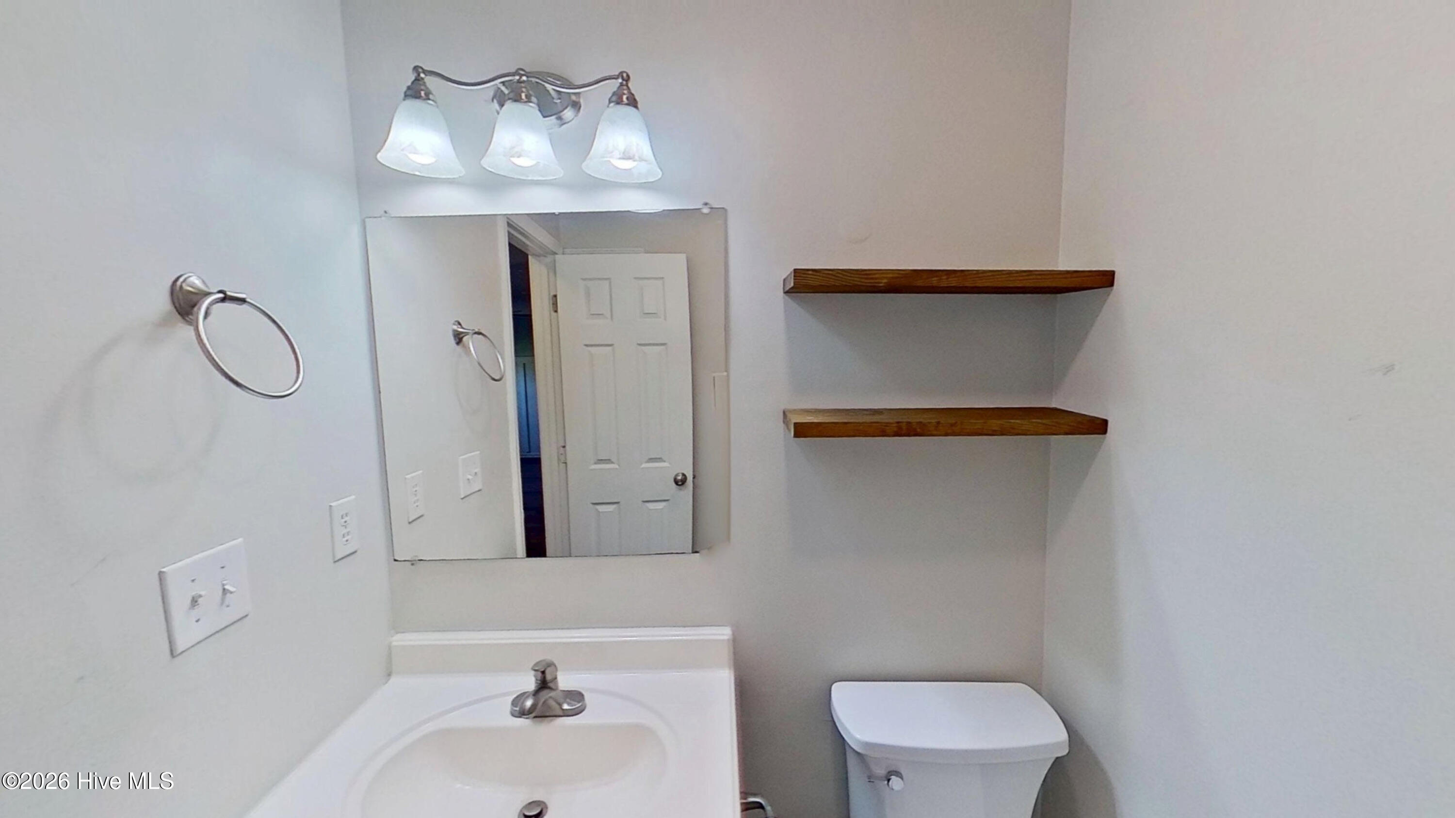 209 Caladan Road Castle Hayne, NC 28429 - Photo 10 of 25 Gallery Image 10