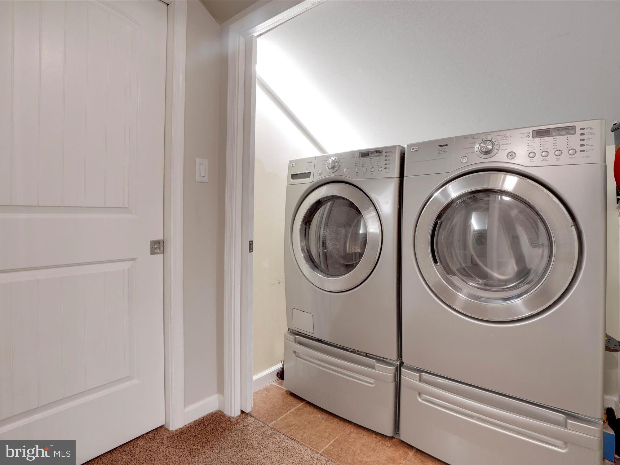 15 James Road Reinholds, PA 17569 - Photo 22 of 34 Laundry