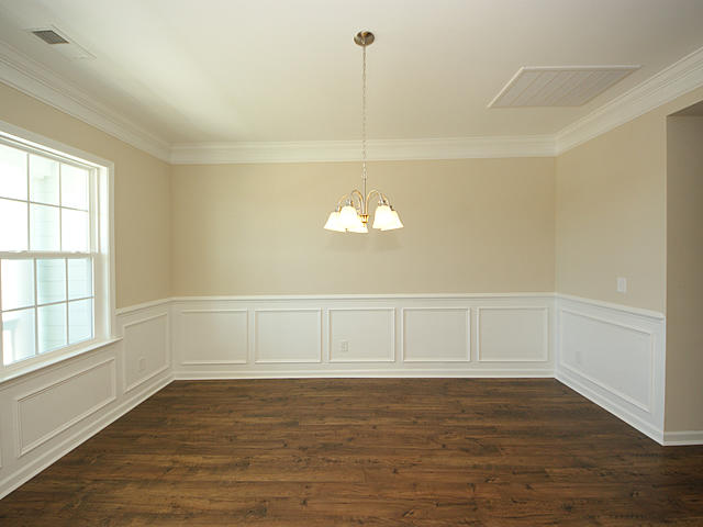 602 Black Pine Road Moncks Corner, SC 29461 - Photo 9 of 39 Delaware Dining