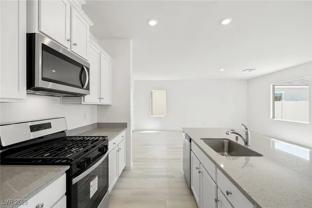 $466,900 | 6793 Magnolia River Avenue, Las Vegas, NV 89156