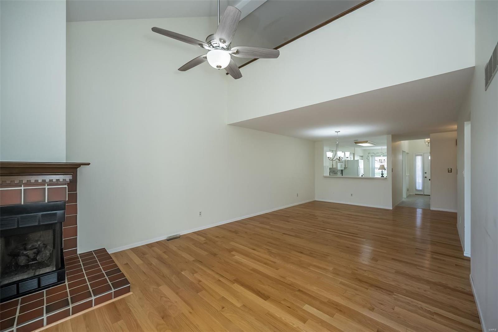 178 Cascade Cir Drive Ballwin, MO 63021 - Photo 15 of 41