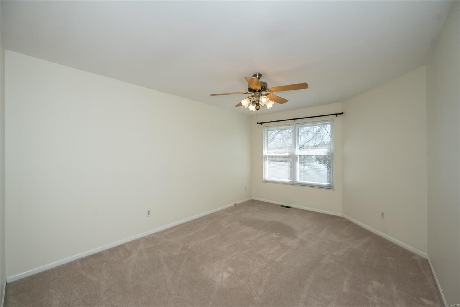 178 Cascade Cir Drive Ballwin, MO 63021 - Photo 28 of 41