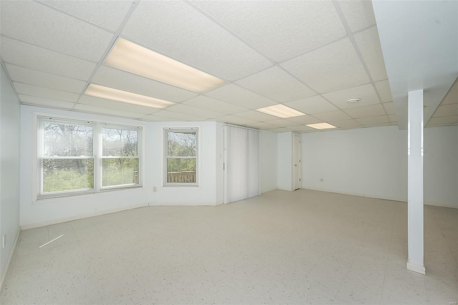 178 Cascade Cir Drive Ballwin, MO 63021 - Photo 33 of 41