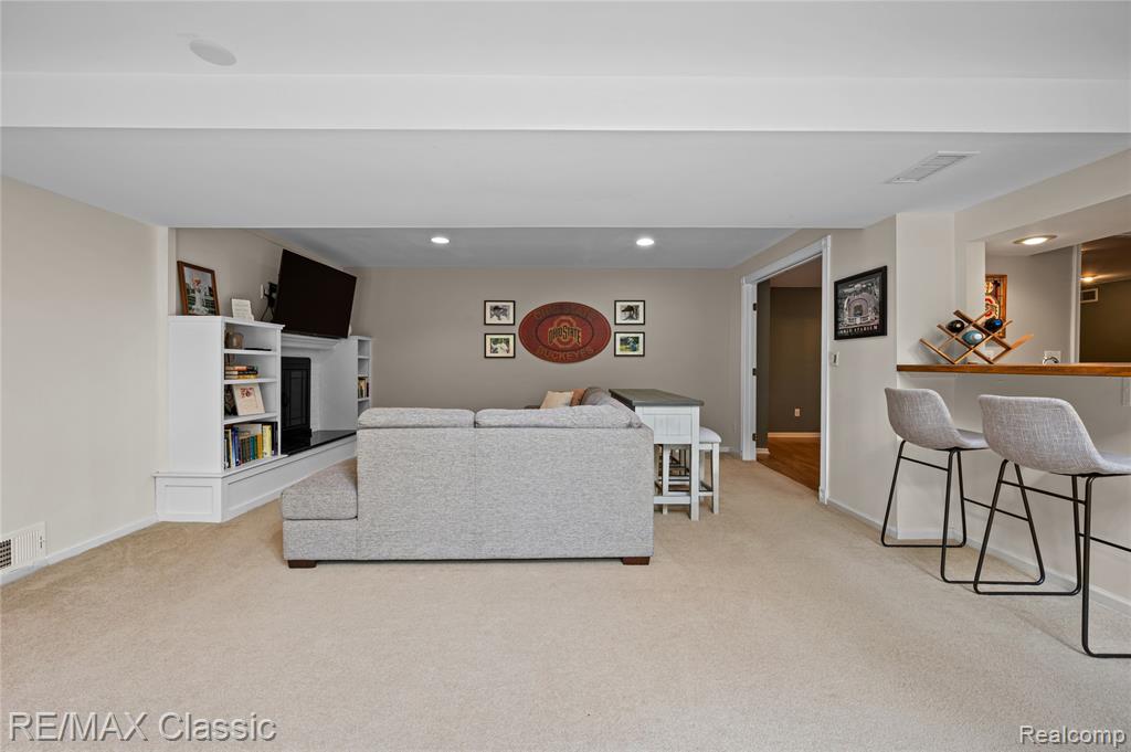 1467 West Avon Road Rochester Hills, MI 48309 - Photo 41 of 51