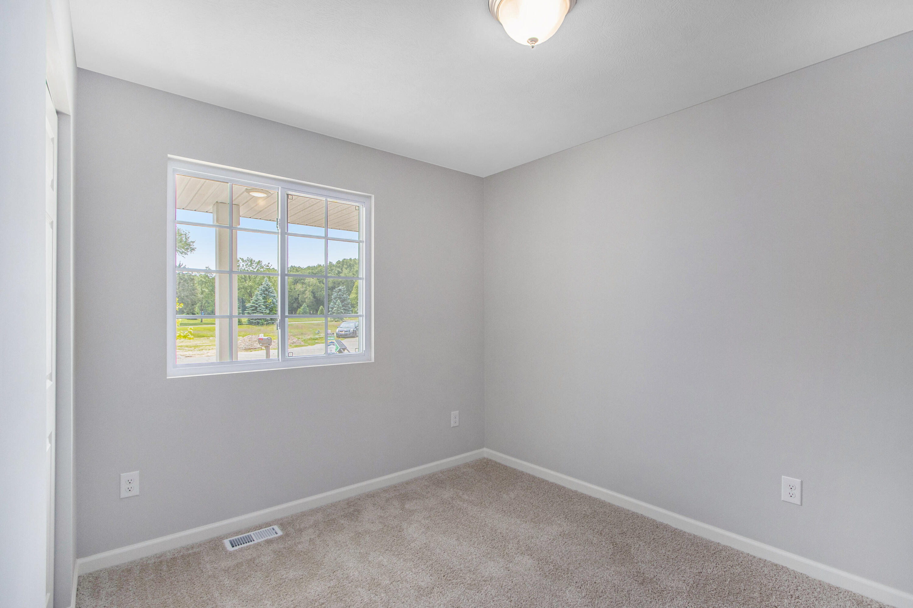 558 McKinley Three Rivers, MI 49093 - Photo 16 of 26 MTR035-V1245DF-BR2