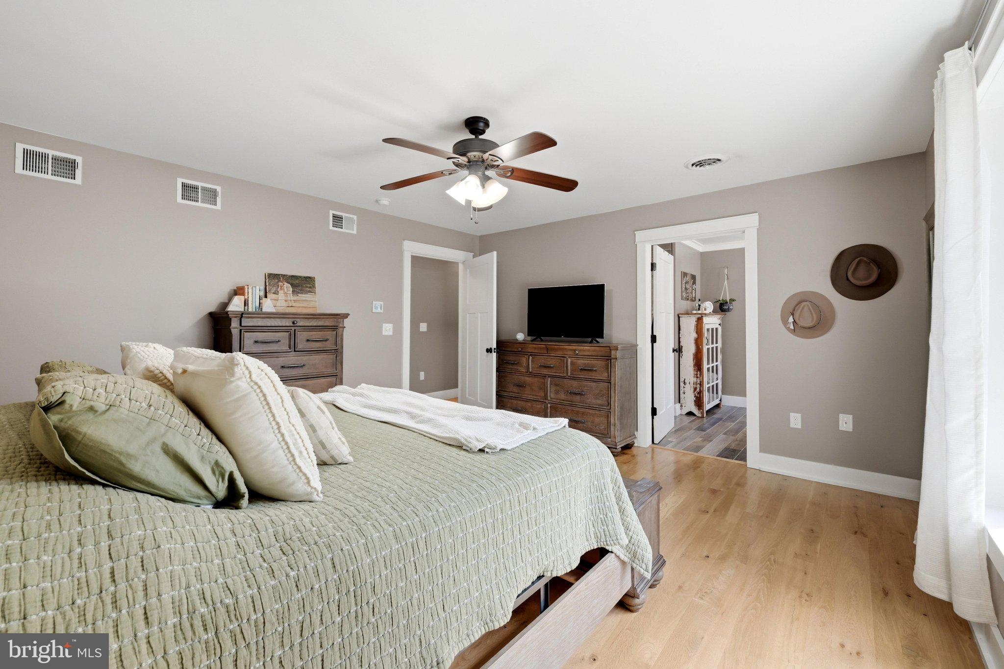 2251 Hunting Ridge Road Winchester, VA 22603 - Photo 32 of 63 Primary Bedroom