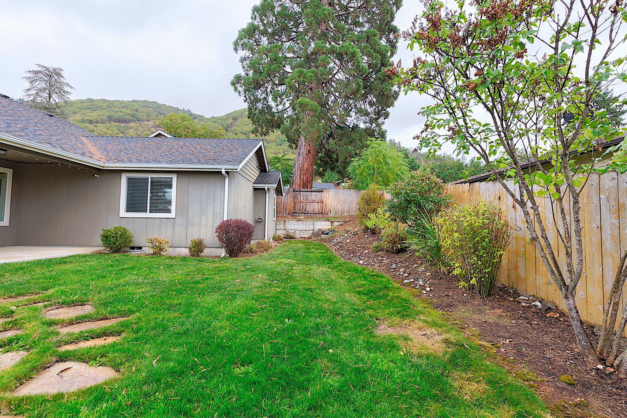 1433 Northeast Quail Crossing Road Grants Pass, OR 97526 - Photo 30 of 32 25-web-or-mls-1433-ne-quail-crossing-rd