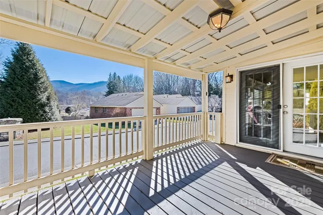 $399,000 | 31 Bage Street, Waynesville, NC 28786