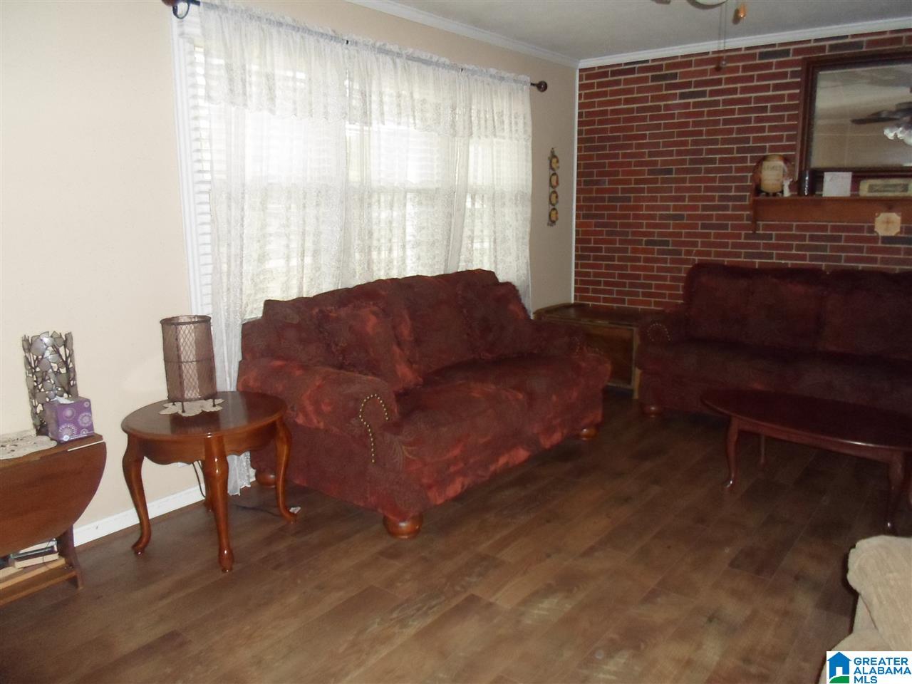 423 Hutto Hill Road Anniston, AL 36201 - Photo 9 of 38
