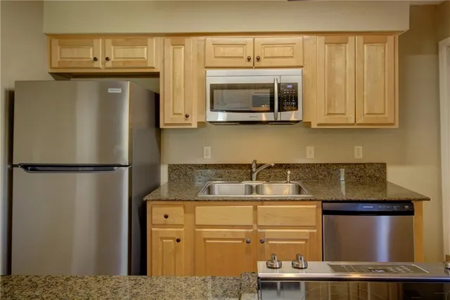 $125,000 | 717 Heavens Drive, Unit 4, Mandeville, LA 70471