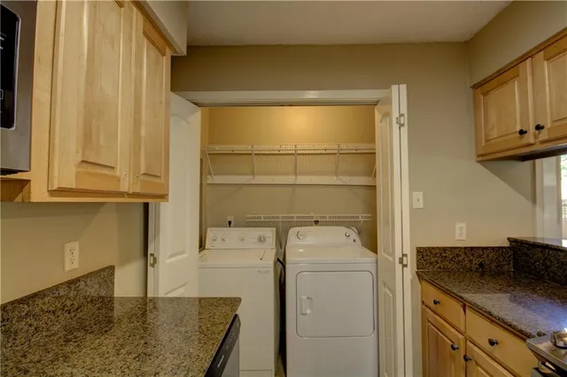 $125,000 | 717 Heavens Drive, Unit 4, Mandeville, LA 70471