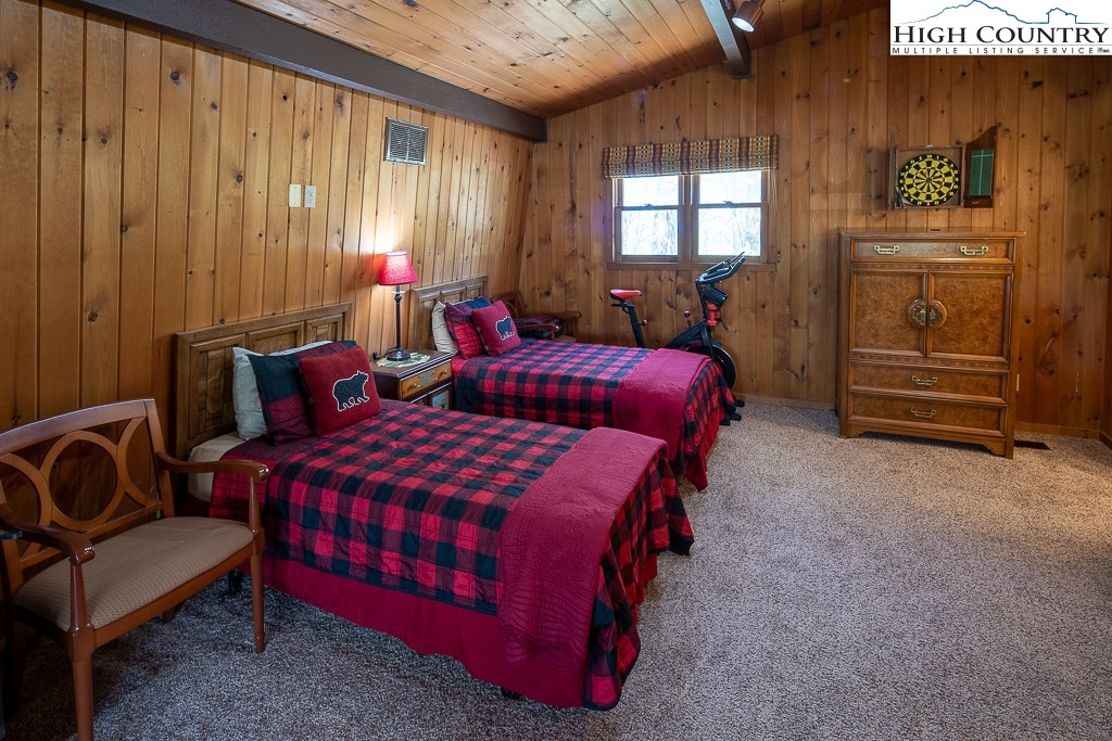 423 St Andrews Road Beech Mountain, NC 28604 - Photo 28 of 42 Gallery Image 28