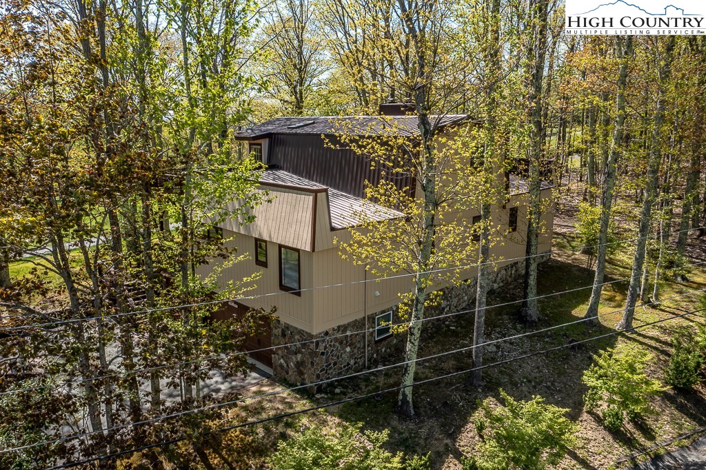 423 St Andrews Road Beech Mountain, NC 28604 - Photo 38 of 42 Gallery Image 38