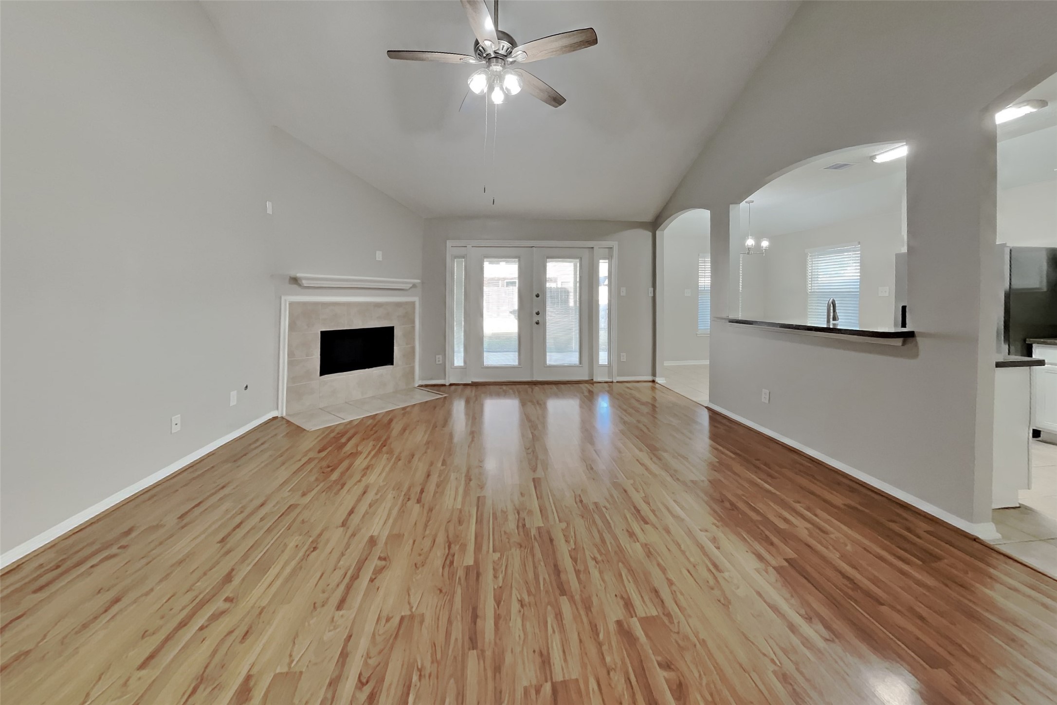 20607 Spring Aspen Lane Spring, TX 77388 - Photo 2 of 18 Gallery Image 2