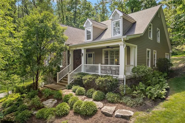 $849,000 | 110 Lakeside Road, Pittsburgh, PA 15238
