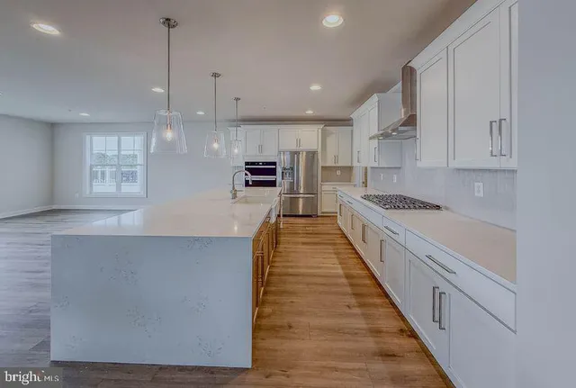 $999,900 | 8788 Walnut Btm Lane, Frederick, MD 21701