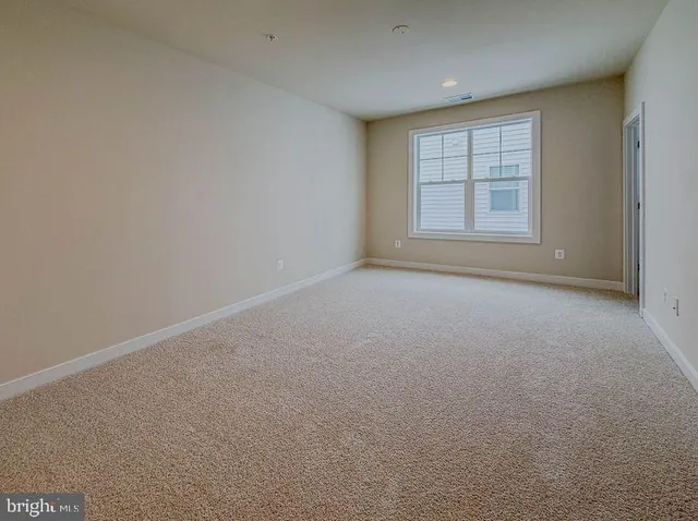 $999,900 | 8788 Walnut Btm Lane, Frederick, MD 21701