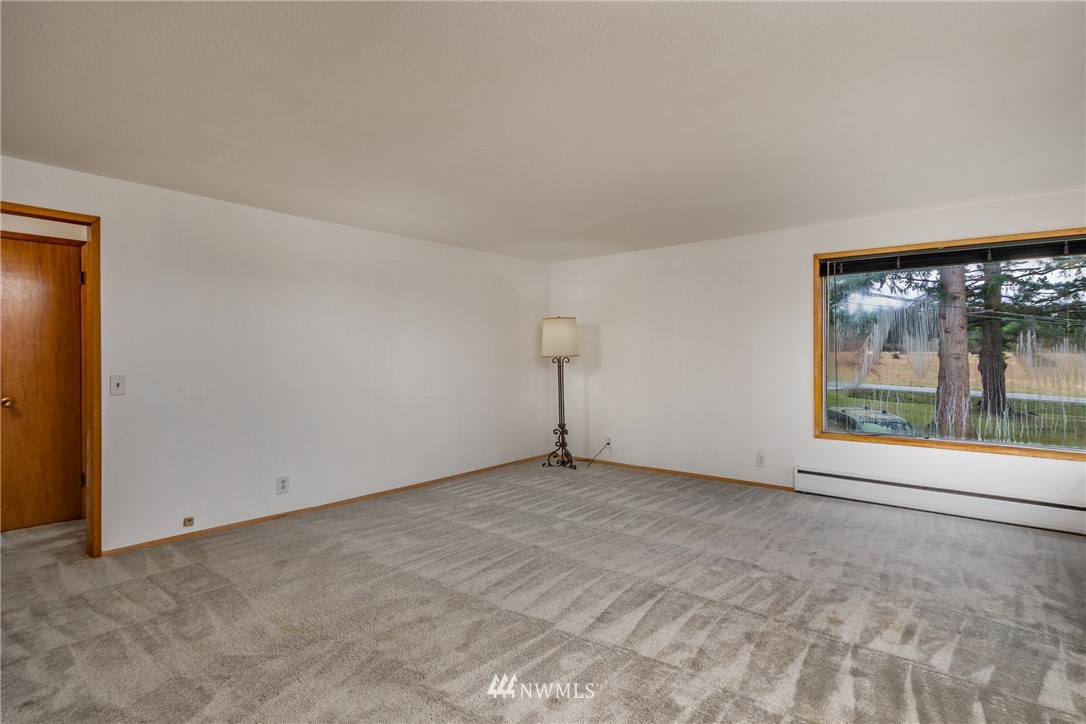 494 Ducken Road Oak Harbor, WA 98277 - Photo 10 of 36 Gallery Image 10