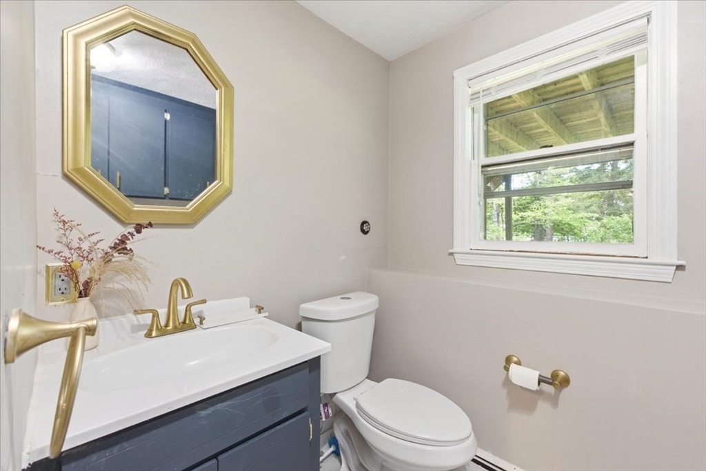 94 High Street Walpole, MA 02081 - Photo 21 of 42
