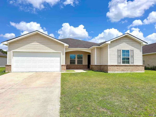 $219,900 | 35068 Rayville Drive, Denham Springs, LA 70706