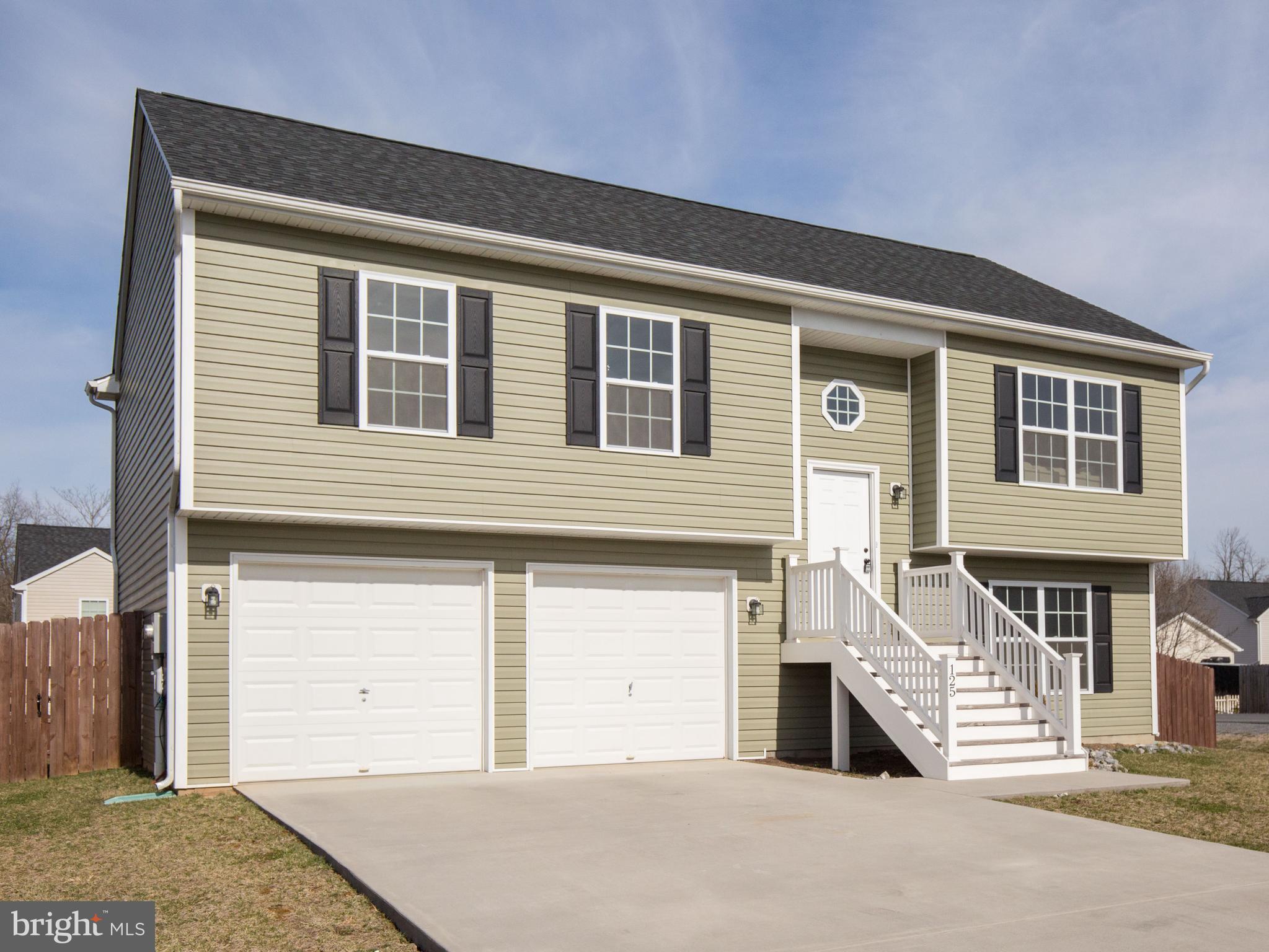 125 Job Road Inwood, WV 25428 - Photo 2 of 32 Almost new