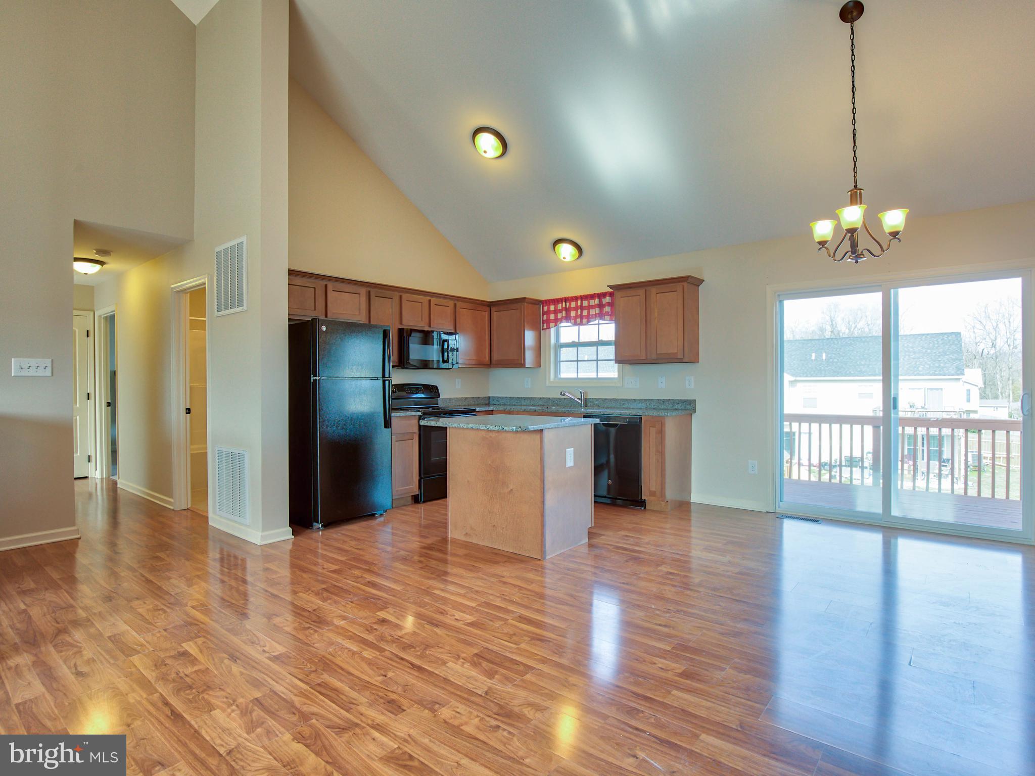 125 Job Road Inwood, WV 25428 - Photo 8 of 32 Gallery Image 8