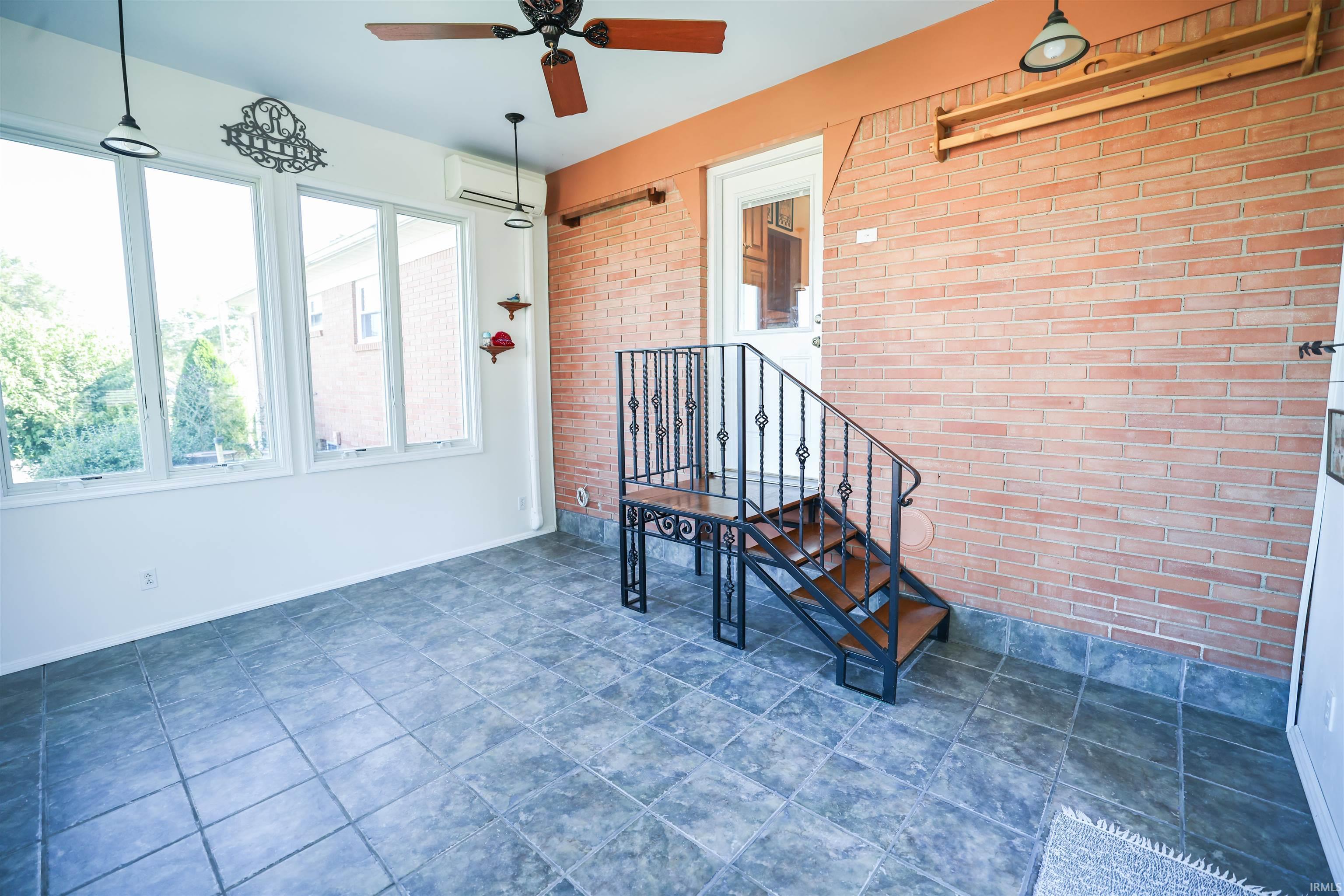2015 Denson Avenue Bedford, IN 47421 - Photo 12 of 36