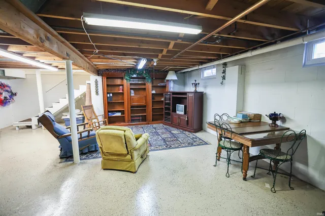 $329,900 | 2015 Denson Avenue, Bedford, IN 47421