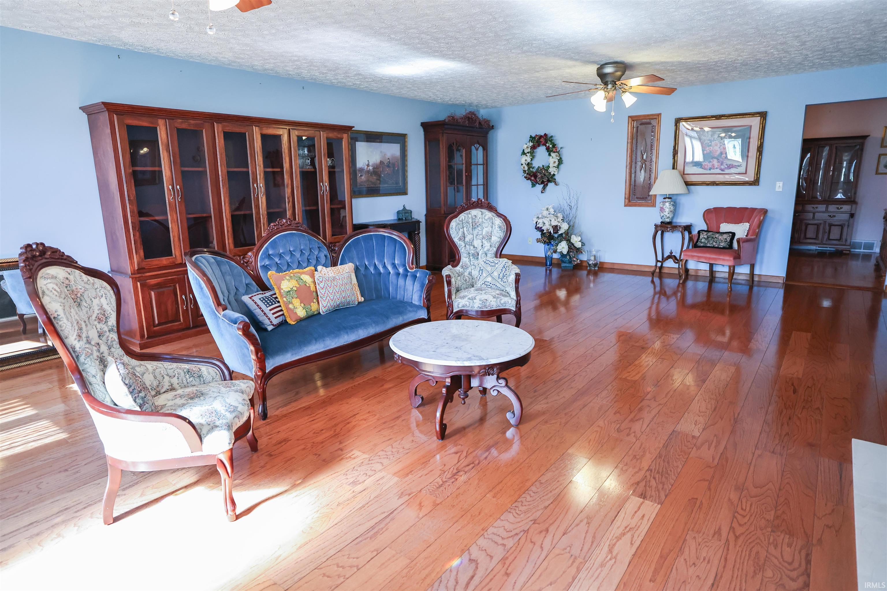 2015 Denson Avenue Bedford, IN 47421 - Photo 3 of 36